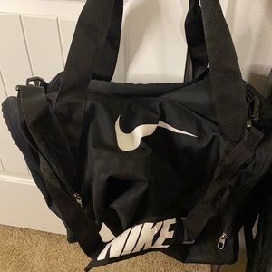 Nike duffel bag